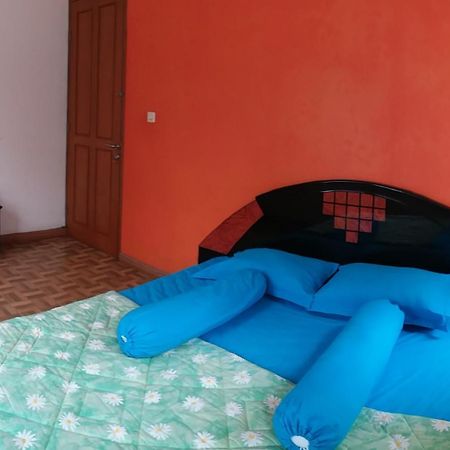 Homestay Triniti Lembang Værelse billede