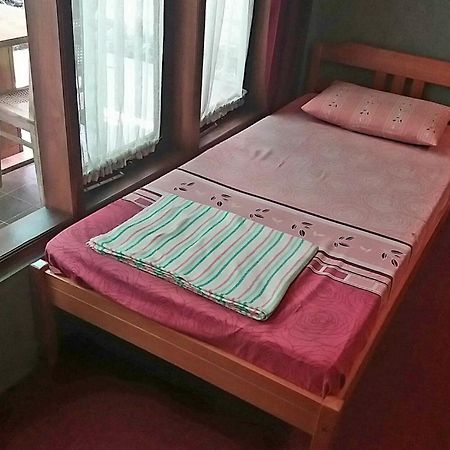 Homestay Triniti Lembang Eksteriør billede