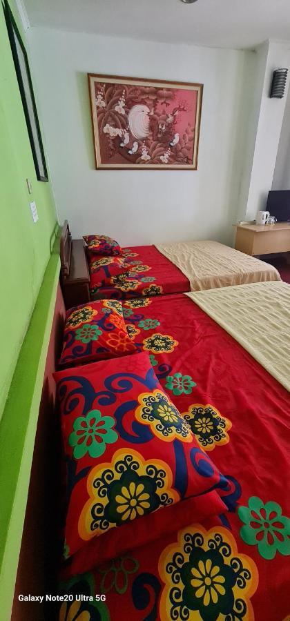 Homestay Triniti Lembang Eksteriør billede