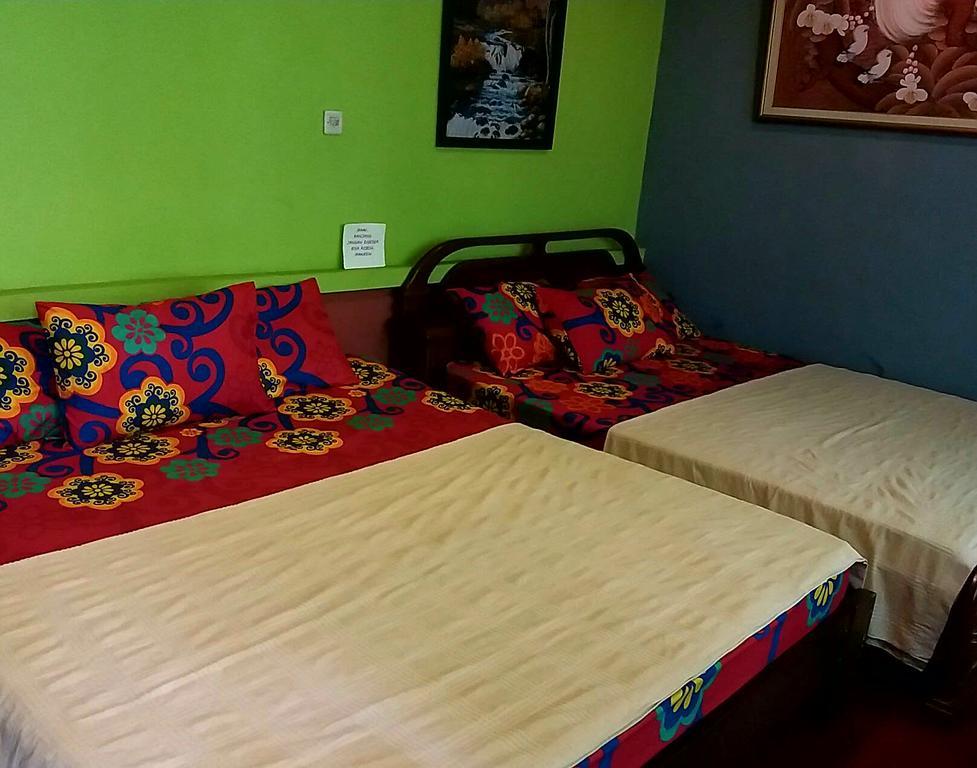 Homestay Triniti Lembang Eksteriør billede